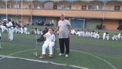 Photo of قادرون باختلاف.. تكريم عمار لاعب ذوي الهمم لتفوقه في الكاراتيه ببنها