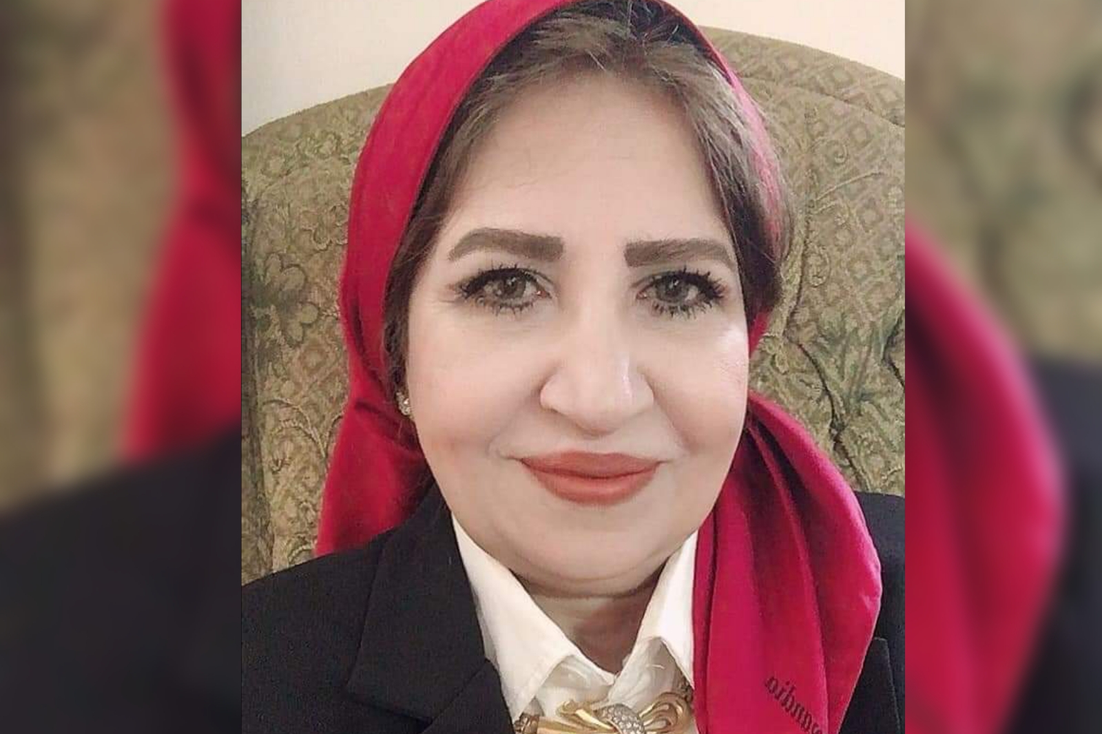 أصدرت الدكتورة جيهان مديح رئيس حزب مصر اكتوبر والدكتور محمد بدران النائب الأول لرئيس الحزب والامين العام لحزب مصر أكتوبر قرارا بتعيين فاتن محمد النادى خربوش أمينا عاما لحزب مصر اكتوبر لمحافظة القليوبية . ووجهت فاتن خربوش انين عام حزب مصر اكتوبر بمحافظة القليوبية الشكر لرئيس الحزب والأمين العام على ثقتهم واصدارهم هذا القرار وأكدت أنها ستعمل على التواجد الفعال في المجال السياسي والإجتماعي بالمحافظة وبنا ينفع بنا بلدنا الحبيبة مصر . واضافت فاتن خربوش بقولها : أعلم جيداً أن المهمة صعبة وأعلم جيداً أننا سنتعرض للقوى المضادة التي لاتسعى للخير ولا البناء - لكن ثقتي بالله ووجودنا معاً أكبر من كل تأمر . وعقبت بقولها ..أننا نقف بقوة خلف الدولة المصرية وخلف القيادة السياسية من أجل النهوض بمصر والارتقاء بها في ظل قيادة الرئيس عبد الفتاح السيسي رئيس الجمهورية الذى يعمل جاهدا لوضع مصر على خارطة الدول المتقدمة من خلال تبنيه للكثبر من المشروعات التنموية والاقتصادية. يذكر أن فاتن خربوش قد شغلت عددا من المناصب من بينها الأمين العام السابق لجامعة بنها لشئون خدمة المجتمع وتنمية البيئة وتشغل حاليا منصب المقرر المناوب الأول للمجلس القومي للمرأة بالقليوبية وعددا من المناصب القيادية والسياسية والمجتمعية.