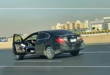 Photo of ضبط أحد الأشخاص لقيادة سيارة برعونة بأحد المحاور المرورية بالقاهرة