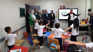 Photo of رئيس الوزراء يتفقد المدينة الرياضية ومجمع المدارس بمشروعات “تحيا مصر” بقرية سيدي عبد الرحمن