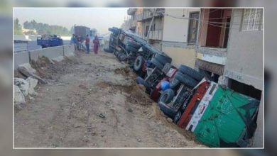 Photo of سقطت على واجهت منزل.. انقلاب سيارة نقل ثقيل في القليوبية