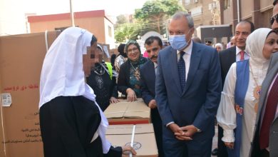 Photo of وسط أجواء من الفرحة والزغاريد.. محافظ القليوبية يسلم جهاز عرائس لـ 17 فتاة من المقبلات على الزواج