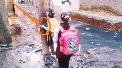 Photo of بالصور.. أسلاك أعمدة الكهرباء المكشوفة في بنها تنذر بكارثة