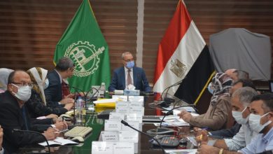 Photo of محافظ القليوبية يعقد إجتماعا لمناقشة تحديث الأحوزة العمرانية لعدد 4 وحدات محلية بكفر شكر ومركز قليوب
