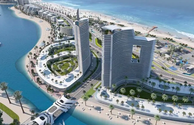 مدينة المنصورة الجديدة "درة" جديدة تضاف إلى سلسلة المدن الجديدة التى اضطلعت الدولة ببنائها خلال السنوات الأخيرة، لزيادة الرقعة العمرانية ومحاولة توزيع السكان على مساحة مصر، وبناء ظهير عمراني وخدمي وتجارى وسياحي جديد يستوعب الزيادة السكانية المطردة. بحسب دراسة للمركز المصري للفكر والدراسات، فإن المنصورة الجديدة لم تكن الوحيدة التي بُنيت مؤخرًا فبالتوازي بُنيت عدة مدن جديدة أبرزها العاصمة الإدارية الجديدة والعلمين الجديدة وحدائق العاصمة و6 أكتوبر الجديدة وحدائق أكتوبر والعبور الجديدة وأسوان الجديدة. وغيرها الكثير من المدن الجديدة والمستدامة التي تكلف الدولة مليارات الجنيهات ويتم افتتاحها يومًا تلو الآخر، لعلاج واجتثاث أزمة التكدس السكانى والثورة على فكرة العيش حول الوادي والدلتا، والاستغلال الأمثل لمواردنا الطبيعية والتماشى مع نظم البناء الحديثة التى تتناسب مع مقدرات الدولة ومكانتها بين دول العالم. المدن الجديدة هى مدن متكاملة ومستدامة فهى تحوى إلى جانب المناطق السكنية مناطق خدمية وترفيهية ودور عبادة ومناطق استثمارية وصناعية ولوجستية توفر الآلاف من فرص العمل لسكان هذه المدن، بخلاف شبكة طرق وكباري ومحاور رئيسة وشبكة مواصلات جماعية تربط المدن الجديدة بكافة المناطق المحيطة وبكل ربوع الدولة بسهولة ويسر وبتكلفة مناسبة.