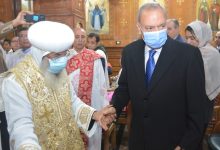 Photo of محافظ القليوبية يترأس وفداً لمشاركة الأخوة الأقباط احتفالاتهم بعيد الميلاد المجيد بكنيسة العذراء بمدينة بنها