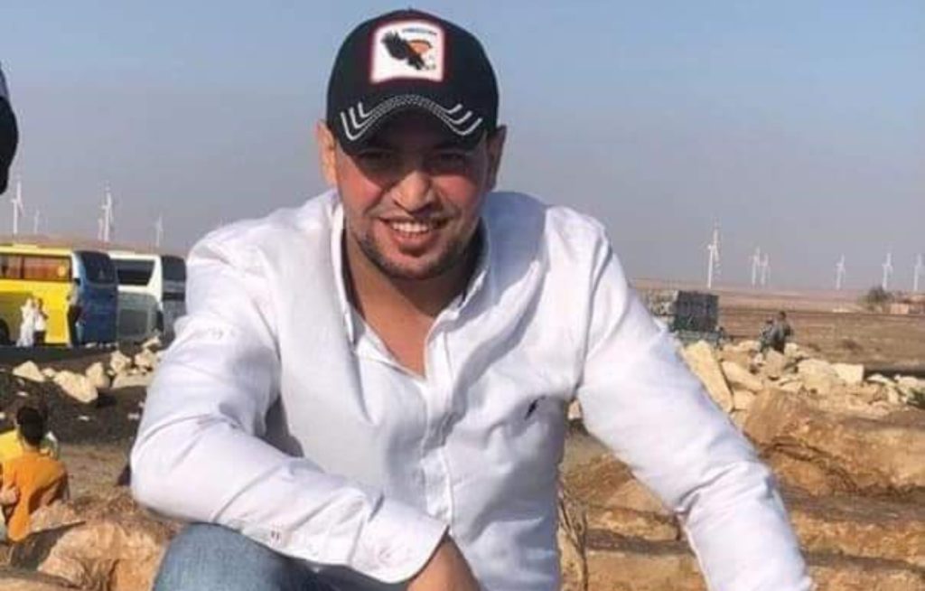 هروب عائلة الجاني عقب دفن جثة «محمد» بكفر العرب القليوبية.. وأهله يرفضون العزاء