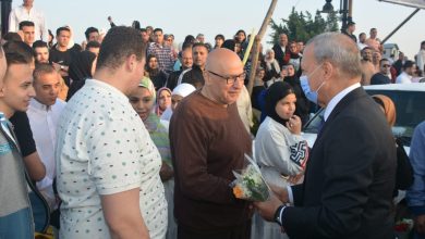 Photo of محافظ القليوبية يؤدي صلاة عيد الفطر المبارك بمسجد ناصر بمدينة بنها