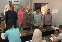 Photo of رئيس جامعة بنها يتفقد لجان الامتحانات بكليتي التجارة والآداب