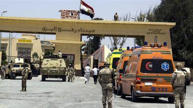 Photo of وصول مجموعة جديدة من الجرحى من قطاع غزة إلى مصر عبر معبر رفح