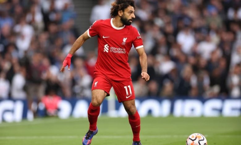 Photo of بعد خسارة جائزة أفضل لاعب فى إفريقيا ، محمد صلاح يرد علي الكاف ب.. (فيديو)