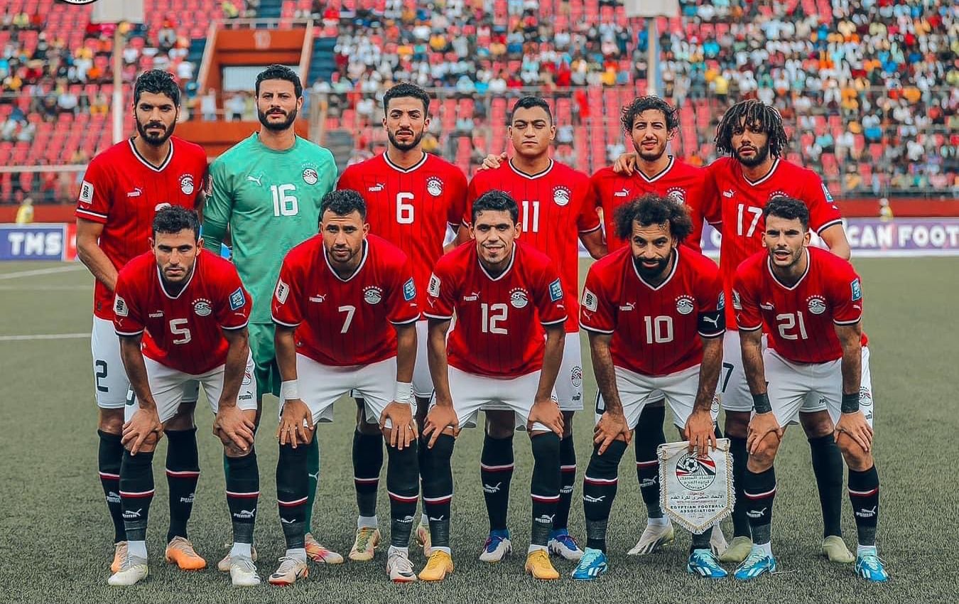 استقر الجهاز الفني للمنتخب المصري بقيادة حسام حسن، على استدعاء 30 لاعبًا للمعسكر المقبل والذي سيقام في مارس المقبل وقال مصدر بالجهاز إن القائمة سيتم تقليصها إلى 24 لاعبًا بعد استبعاد ستة لاعبين، موضحا أن هناك أسماء وجدت قبولاً من جانب الجهاز الفني للمنتخب المصري مثل محمود عبد الرحيم "جنش" ومحمد ربيعة وأحمد عاطف ثلاثي فريق مودرن فيوتشر، بجانب محمد الشامي لاعب المصري البورسعيدي. ويستعد المنتخب المصري لخوض بطولة ودية في مارس المقبل في الإمارات بمشاركة منتخبات نيوزلندا وتونس وكرواتيا. وستكون المباراة الودية الأولى يوم 22 مارس أمام منتخب نيوزيلندا، وبعد ذلك تقام مباراة الثالث والرابع يوم 25 مارس، وفي اليوم التالي تقام المباراة النهائية.