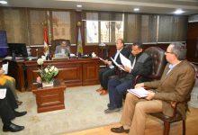 Photo of محافظ الغربية يناقش الموقف التنفيذي لمشروعات بسيون وسمنود وزفتى