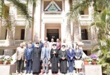 Photo of رئيس جامعة بنها يستقبل الانبا مكسيموس مطران بنها وقويسنا للتهنئة بعيد الفطر المبارك