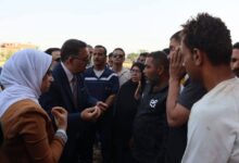 Photo of محافظ القليوبية يتفقد موقع انهيار منزل بقرية كفر الحمام بمركز ومدينة بنها ويوجه بتشكيل لجنة هندسية لفحص المباني المجاورة ويوجه بتوفير سكن مؤقت للمتضررين