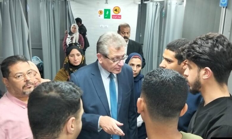 Photo of جولة مفاجئة بطوارئ مستشفيات جامعة بنها تكشف غياب أطباء وإحالتهم للتحقيق