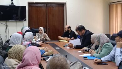 Photo of اجتماع موسع لمناقشة تقارير المرور على المدارس ورفع كفاءة خدمات الصحة المدرسية