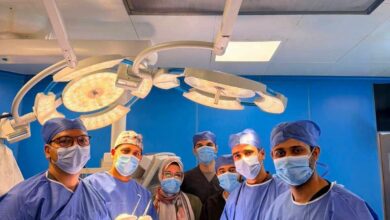 Photo of مستشفيات جامعة بنها تنقذ حياة مريض بإصابة نافذة في الرقبة بجراحة دقيقة